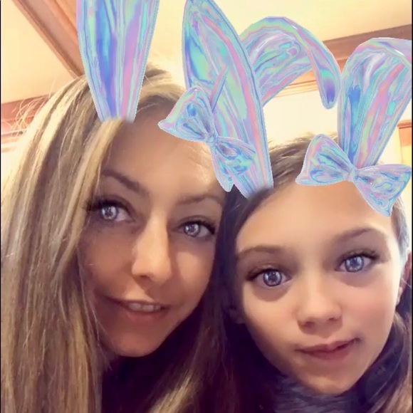 Welcome to my closet!!! Thanks for stopping by! - Picture 7 of 14